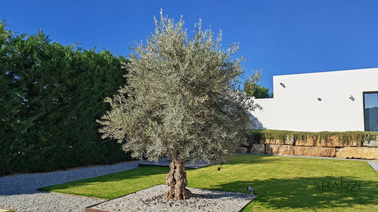 Villa for sale in Benahavis with private pool and sea views — interior, Monte Mayor, Benahavís (35 of 49)