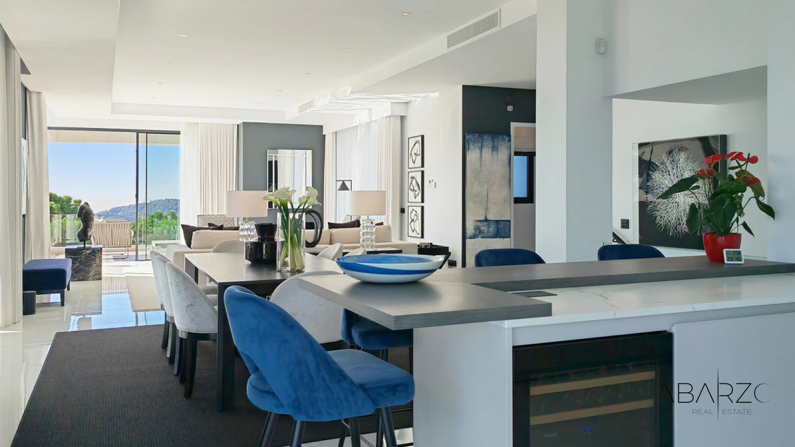 Villa for sale in Benahavis with private pool and sea views — interior, Monte Mayor, Benahavís (7 of 49)