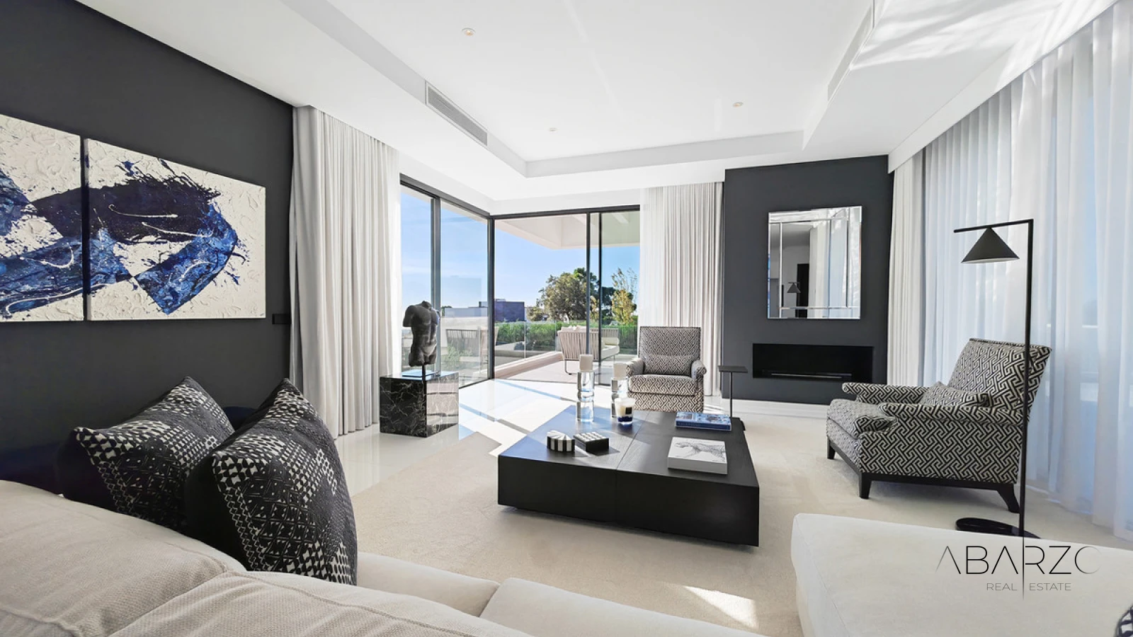 Villa for sale in Benahavis with private pool and sea views — interior, Monte Mayor, Benahavís (5 of 49)