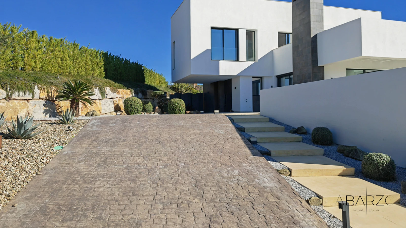 Villa for sale in Benahavis with private pool and sea views — interior, Monte Mayor, Benahavís (38 of 49)