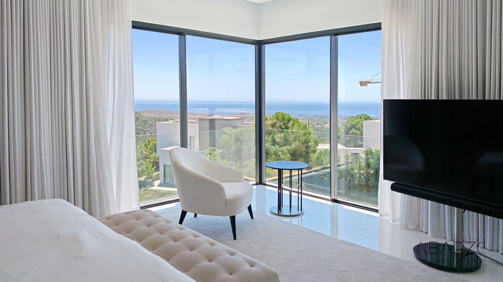 Villa for sale in Benahavis with private pool and sea views — interior, Monte Mayor, Benahavís (15 of 49)