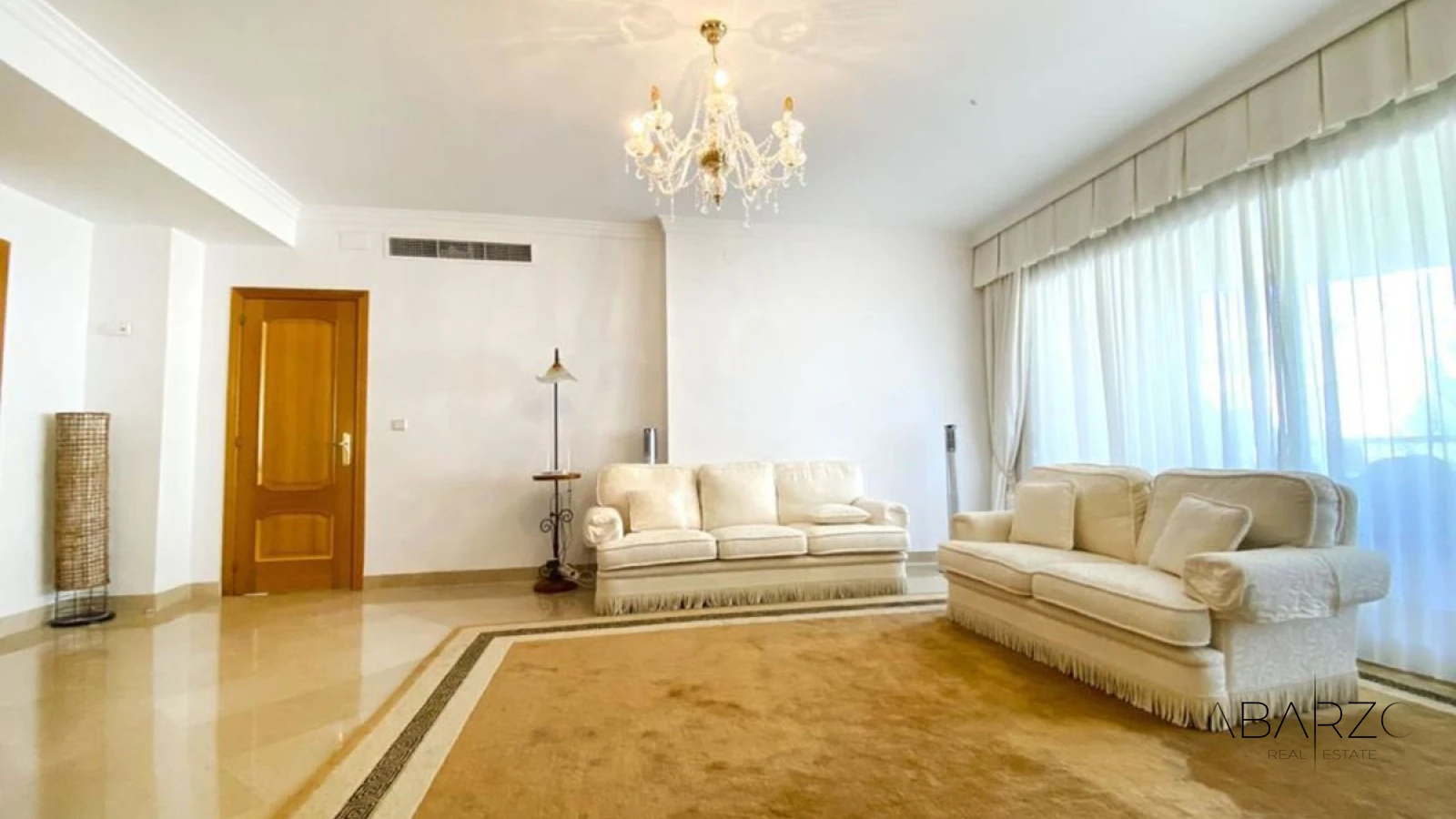 Apartment on Marbella's Golden Mile with Sea Views and Pool Access — interior, Golden Mile, Marbella (4 of 12)
