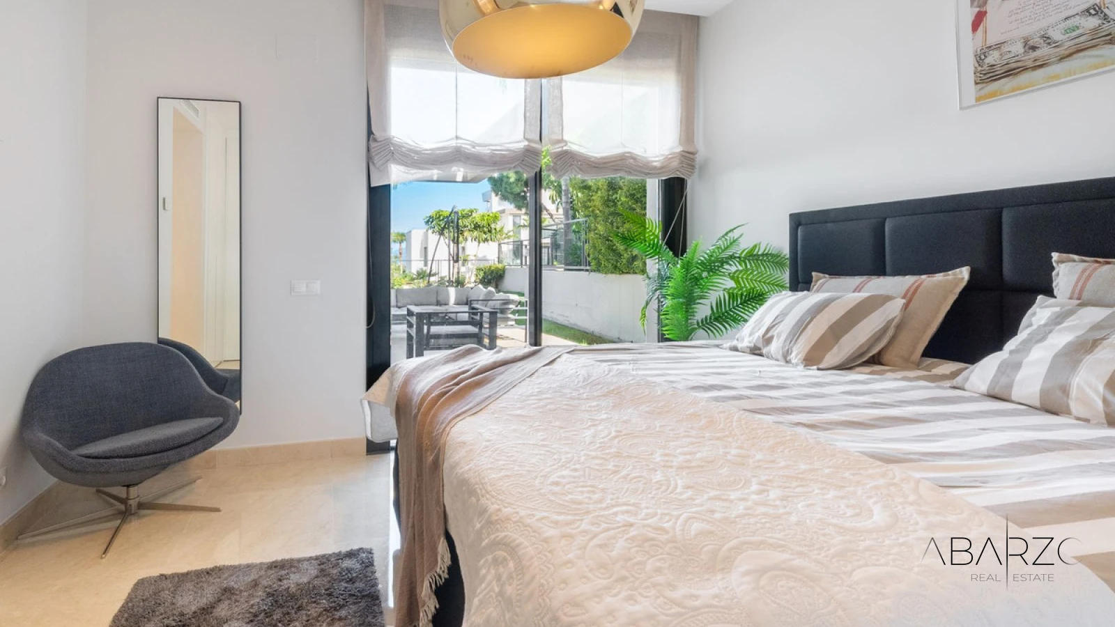 Spacious 3-Bedroom Ground Floor Apartment with Garden in Cabopino — interior, Marbella East, Marbella (33 of 48)