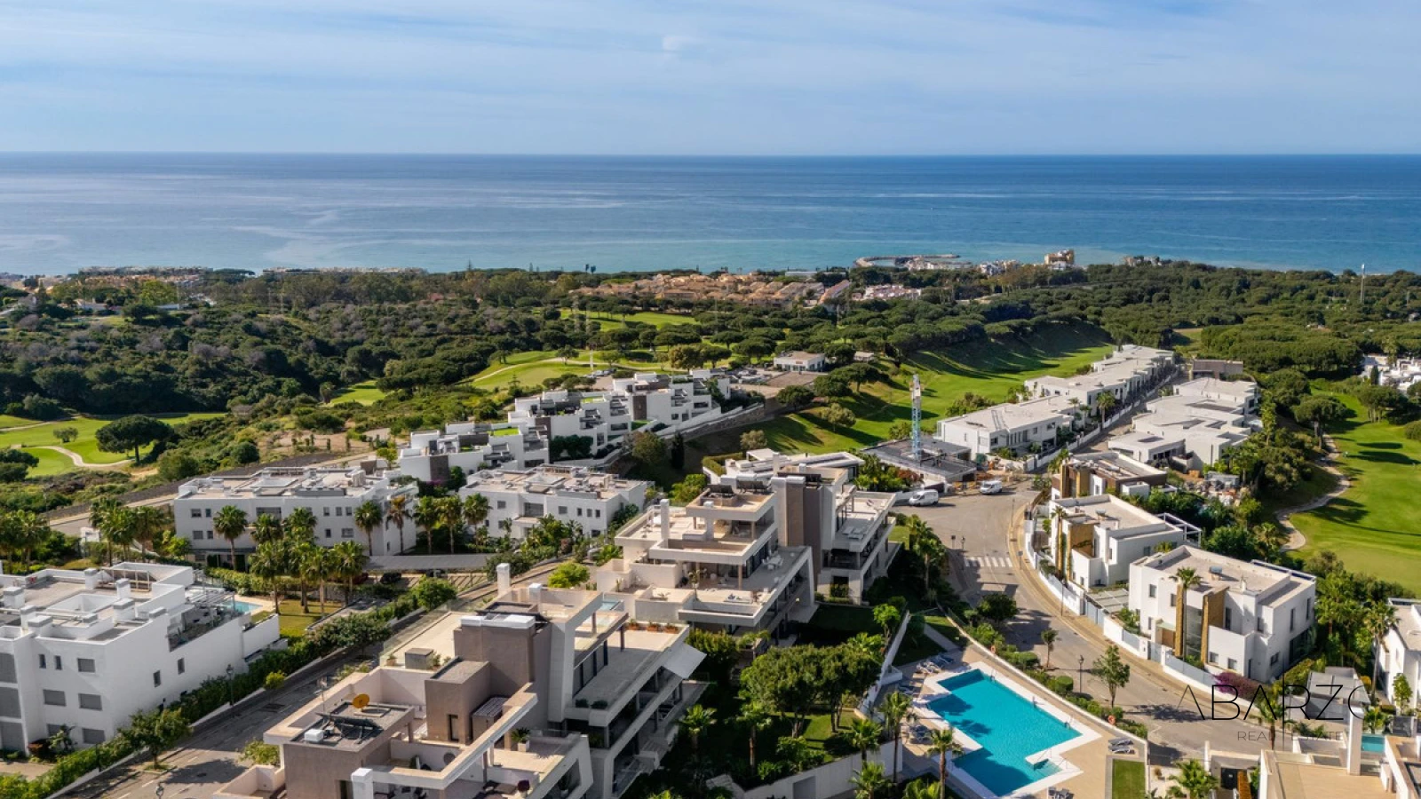 Spacious 3-Bedroom Ground Floor Apartment with Garden in Cabopino — interior, Marbella East, Marbella (15 of 48)