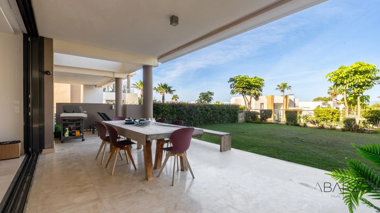 Spacious 3-Bedroom Ground Floor Apartment with Garden in Cabopino — interior, Marbella East, Marbella (19 of 48)