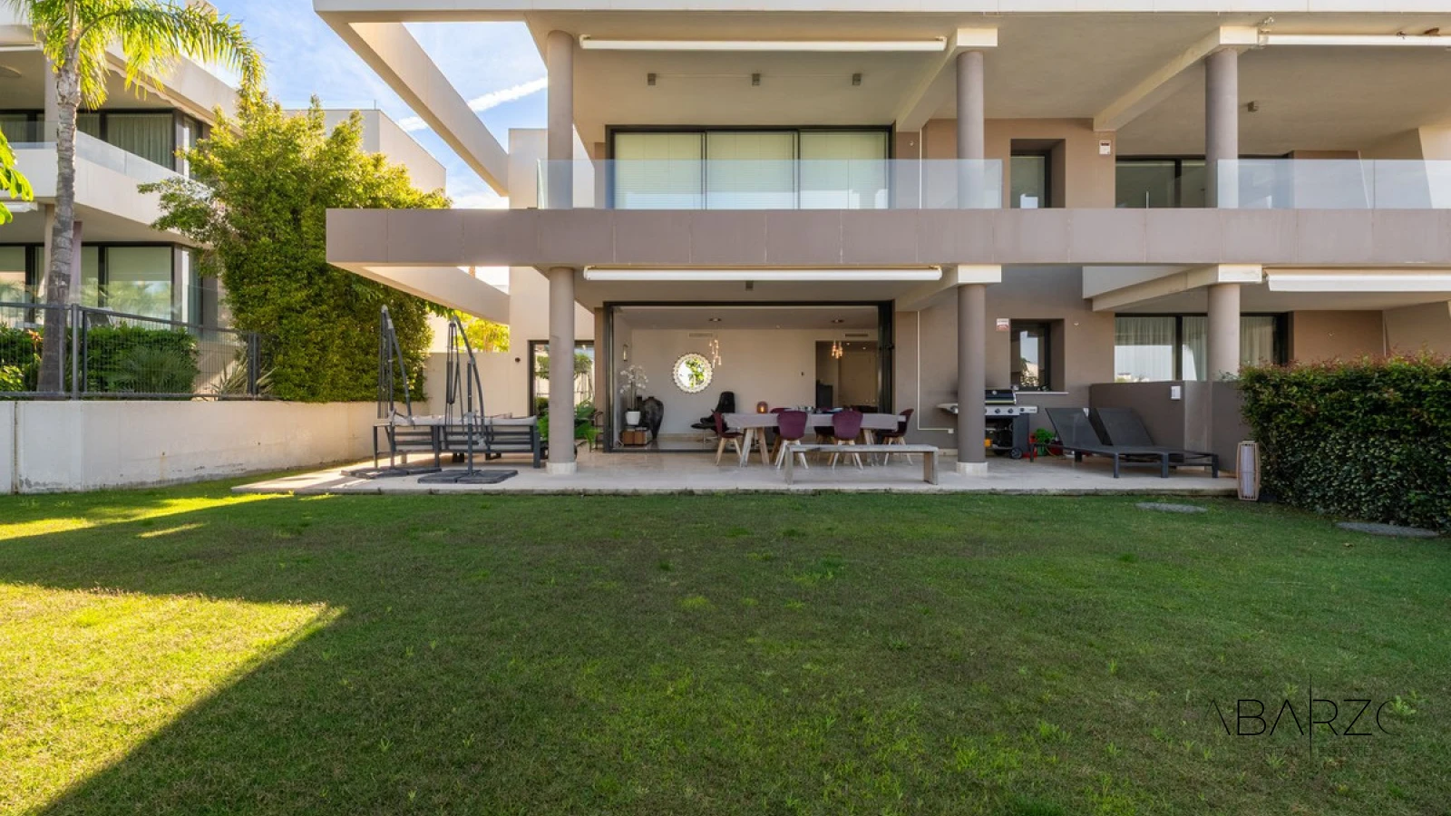 Spacious 3-Bedroom Ground Floor Apartment with Garden in Cabopino — interior, Marbella East, Marbella (46 of 48)