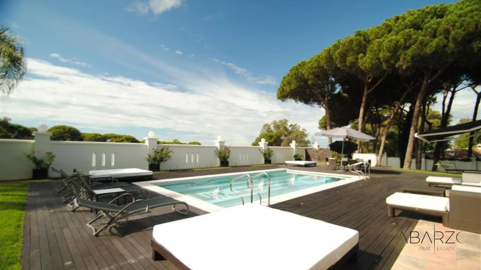 Frontline Detached Villa in Cabopino with Panoramic Sea Views and Private Pool — interior, Marbella East, Marbella (5 of 31)