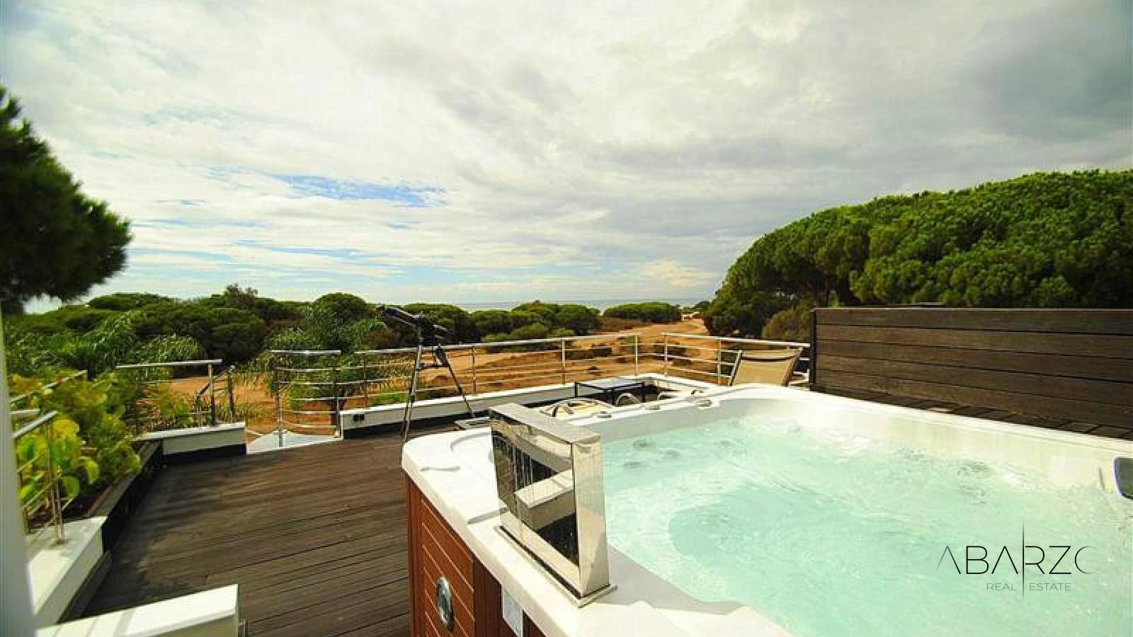 Frontline Detached Villa in Cabopino with Panoramic Sea Views and Private Pool — interior, Marbella East, Marbella (6 of 31)