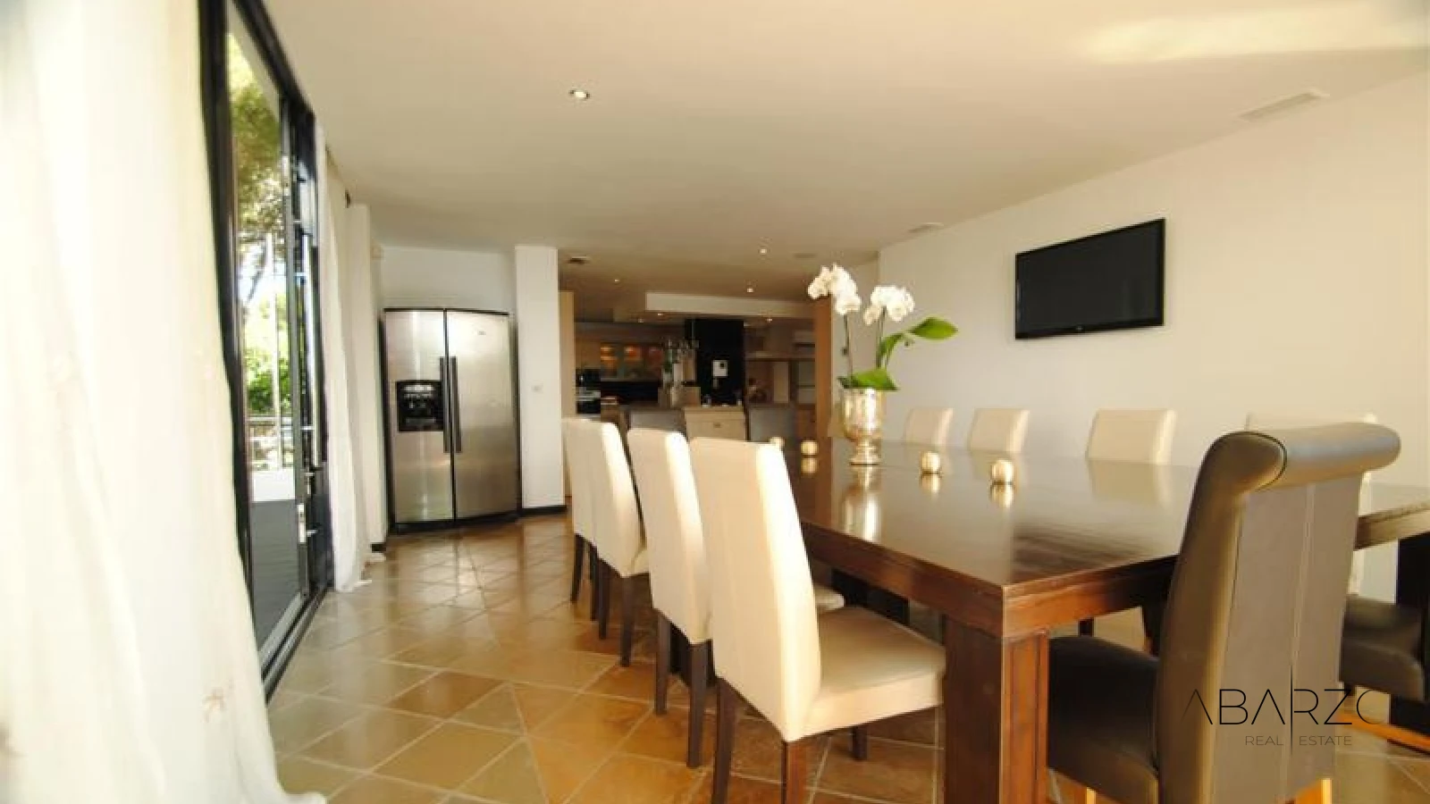 Frontline Detached Villa in Cabopino with Panoramic Sea Views and Private Pool — interior, Marbella East, Marbella (20 of 31)