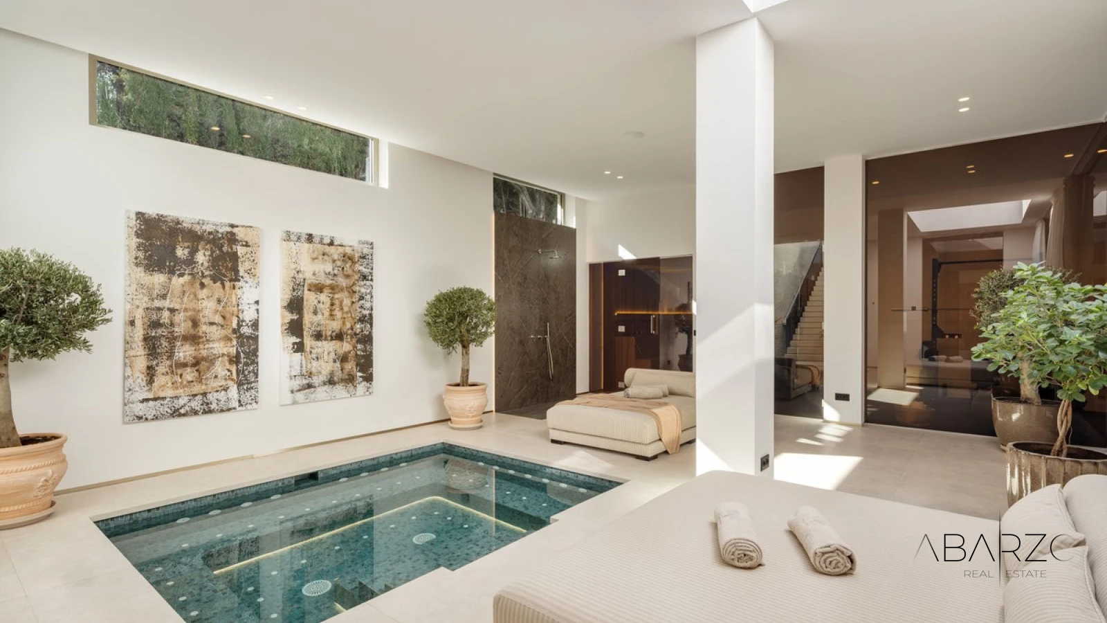 Luxury Frontline Golf Villa in Nueva Andalucía with Sea Views and Spa — interior, Nueva Andalucía, Marbella (15 of 25)