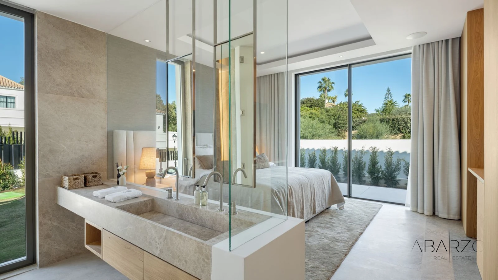 Luxury Frontline Golf Villa in Nueva Andalucía with Sea Views and Spa — interior, Nueva Andalucía, Marbella (13 of 25)