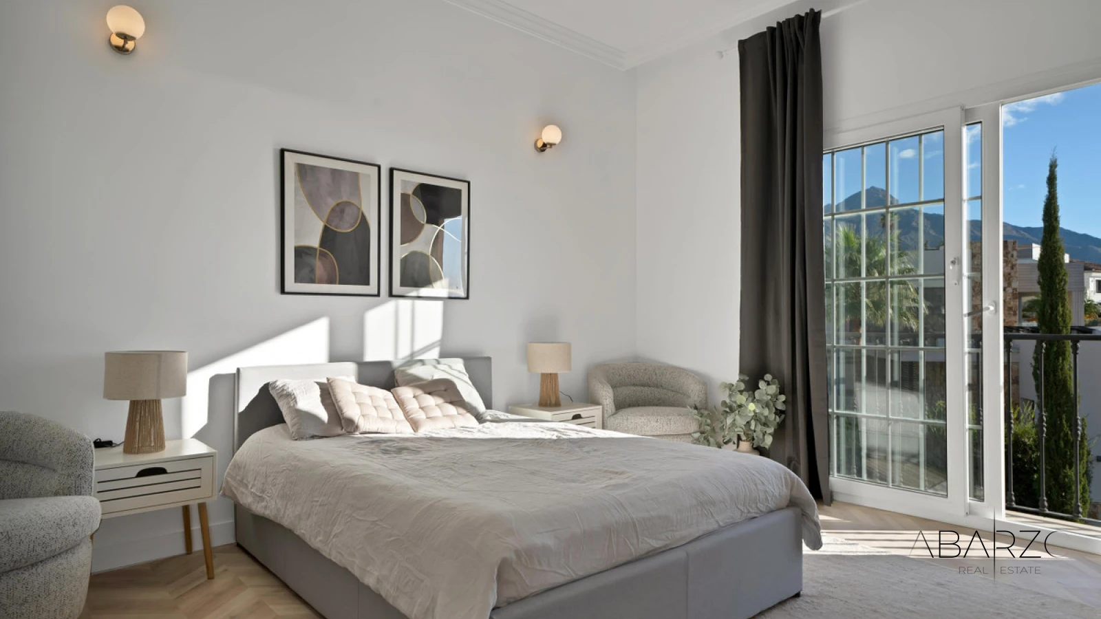 Exquisitely Renovated Townhouse in Aldea Dorada with Terrace and Plunge Pool — interior, Nueva Andalucía, Marbella (4 of 10)