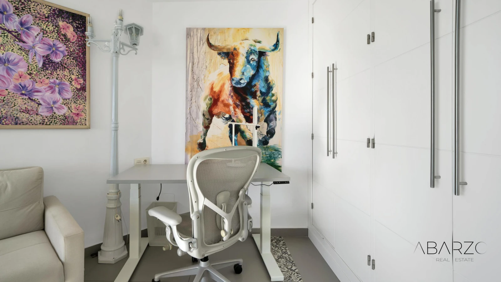 Renovated apartment with sea views on beachfront in Marbella Marina — interior, Marbella Centro, Marbella (3 of 33)