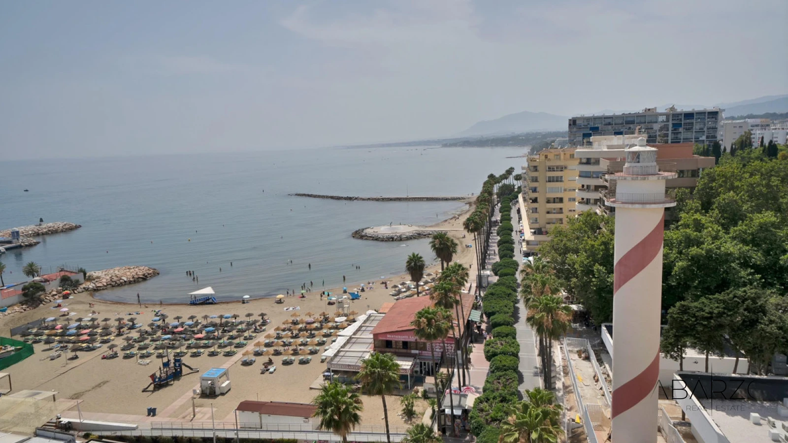 Renovated apartment with sea views on beachfront in Marbella Marina — interior, Marbella Centro, Marbella (33 of 33)