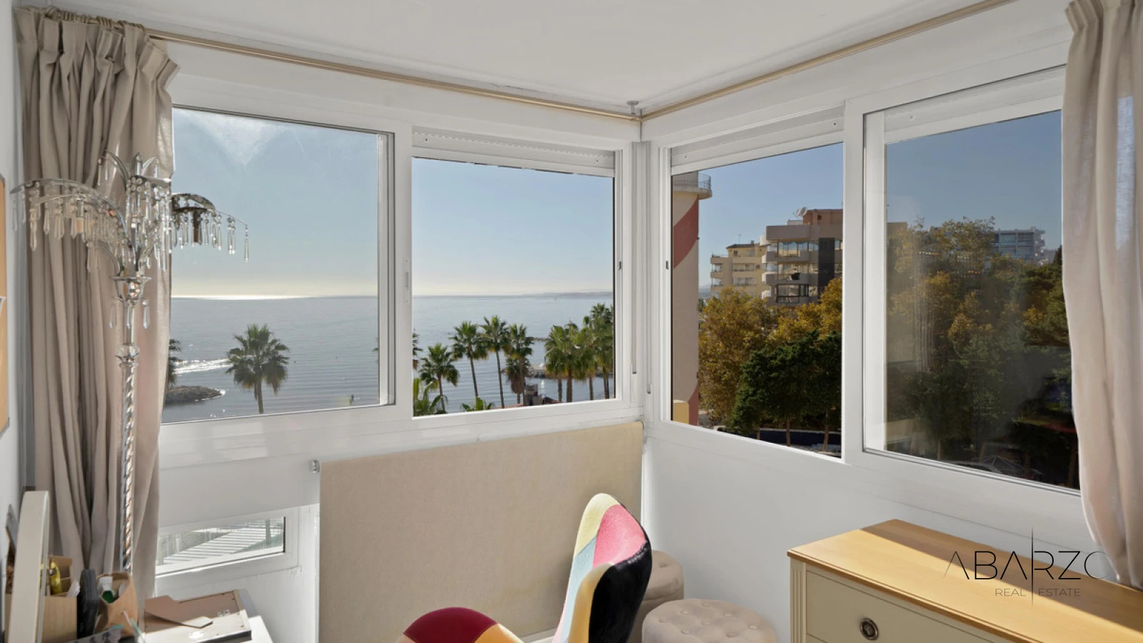 Renovated apartment with sea views on beachfront in Marbella Marina — interior, Marbella Centro, Marbella (9 of 33)