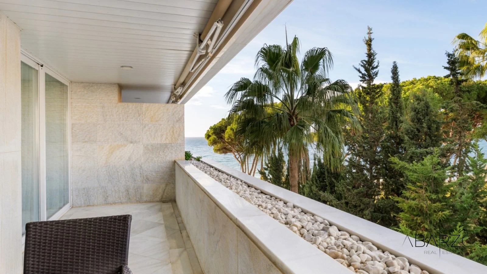 Apartamento con vistas al mar en la Milla de Oro, Marbella — interior, Marbella Centro, Marbella (12 of 31)