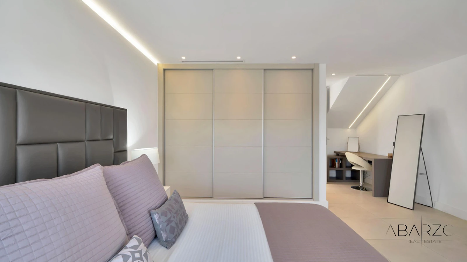 Dúplex renovado con vistas al mar en Puerto Banús, Marbella — interior, Puerto Banús, Marbella (11 of 22)