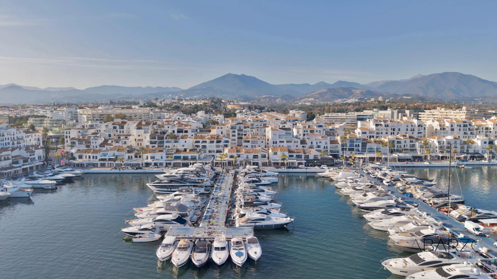 Dúplex renovado con vistas al mar en Puerto Banús, Marbella — interior, Puerto Banús, Marbella (22 of 22)