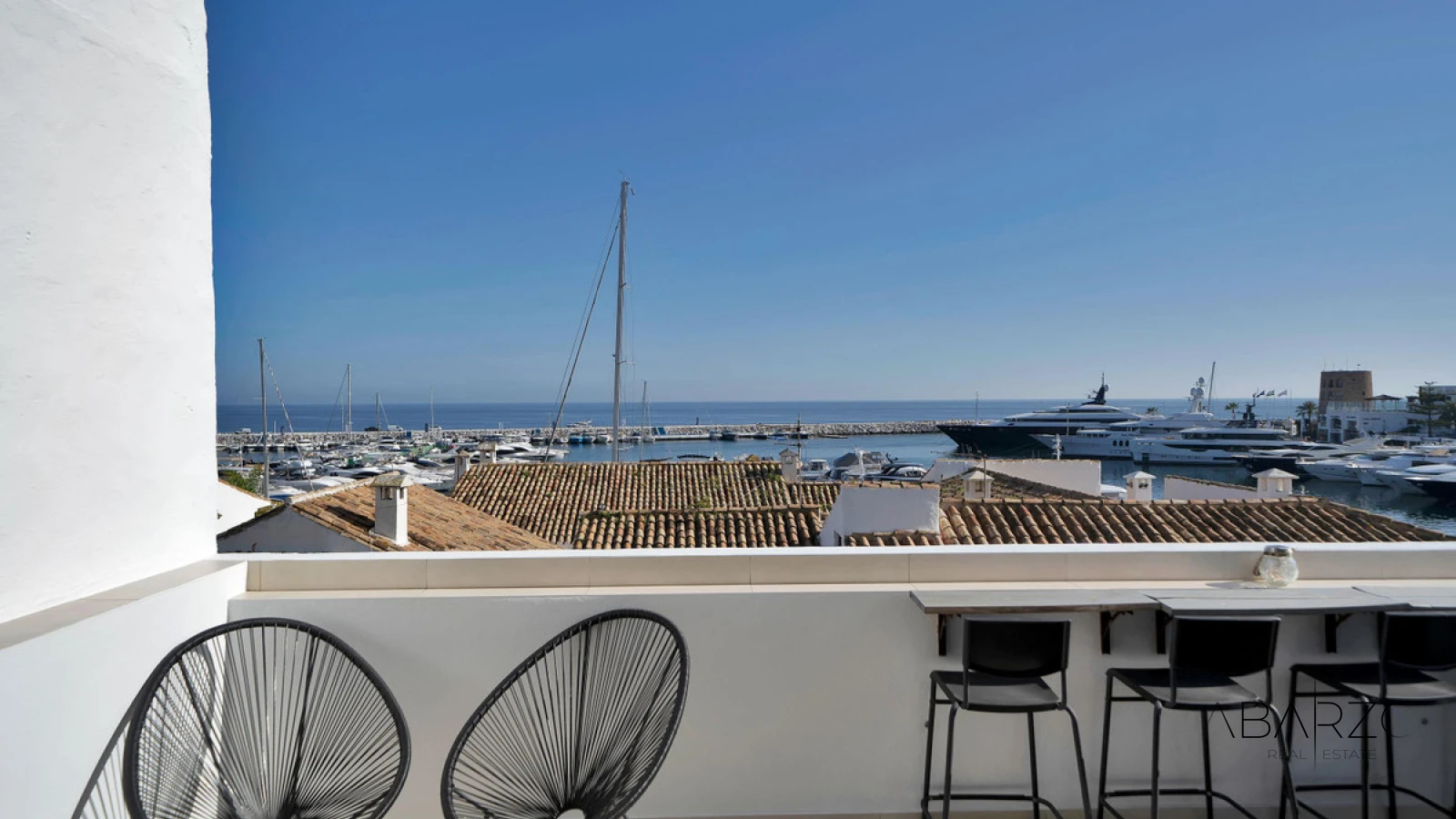 Dúplex renovado con vistas al mar en Puerto Banús, Marbella — interior, Puerto Banús, Marbella (4 of 22)