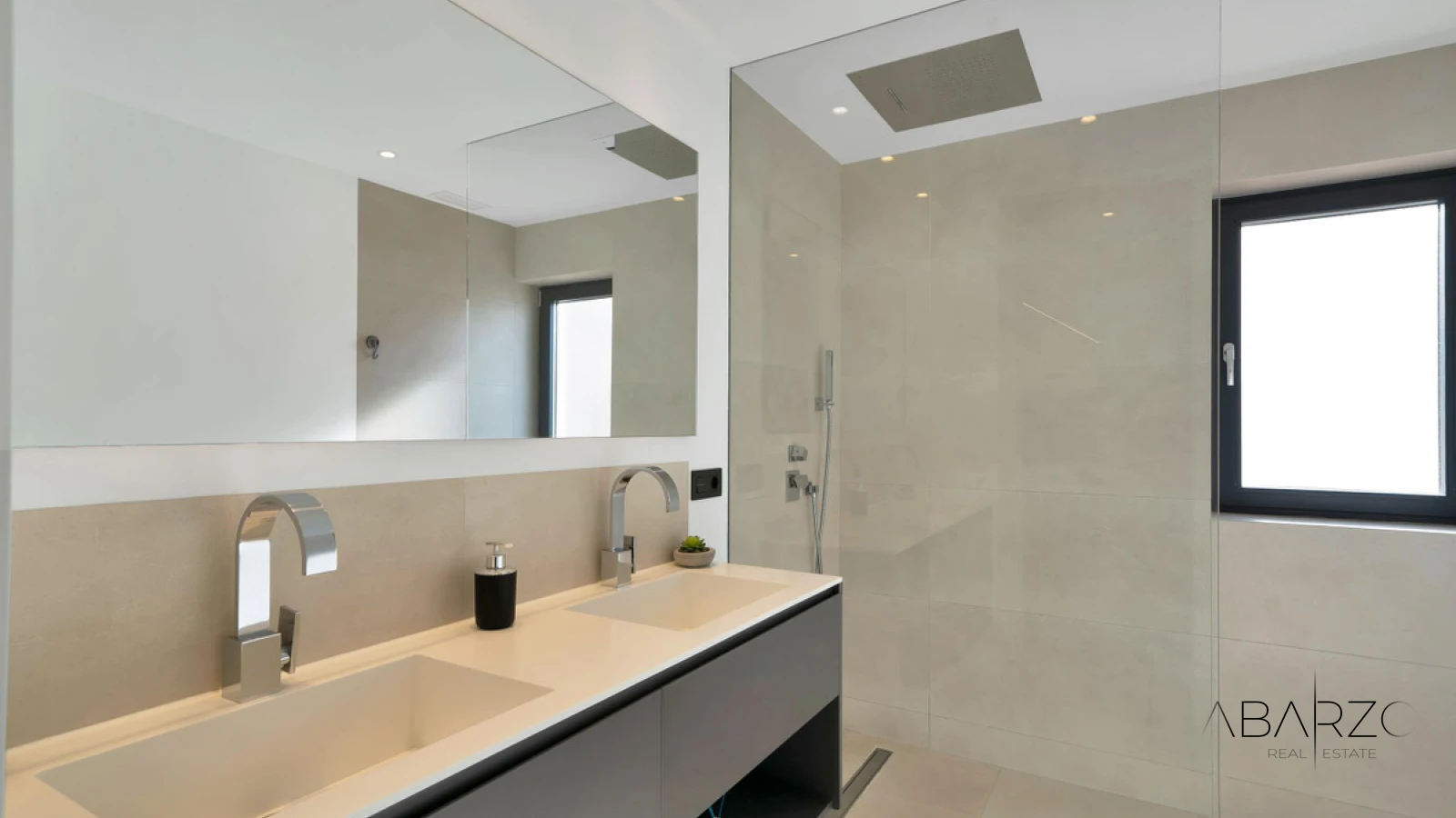 Dúplex renovado con vistas al mar en Puerto Banús, Marbella — interior, Puerto Banús, Marbella (13 of 22)