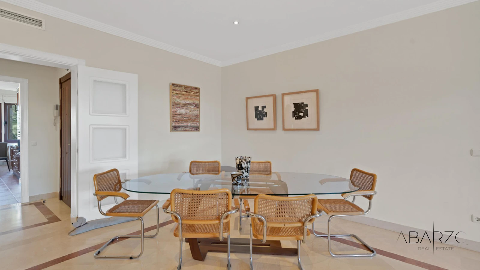 Apartamento frente al mar con terraza y estacionamiento en Marbella — interior, Marbella East, Marbella (16 of 49)