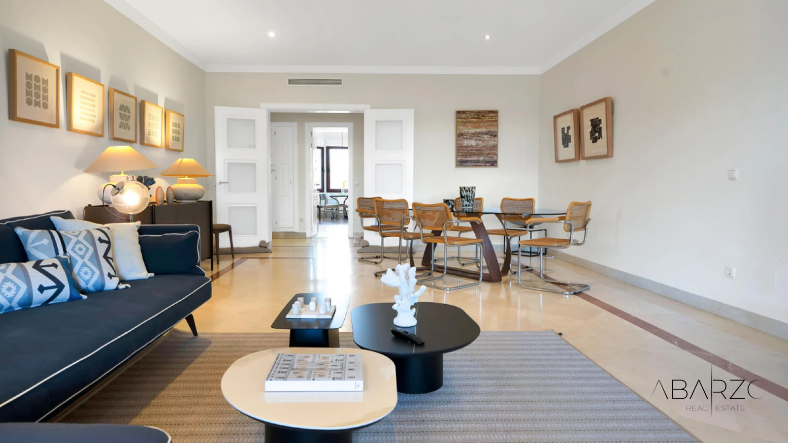 Apartamento frente al mar con terraza y estacionamiento en Marbella — interior, Marbella East, Marbella (20 of 49)