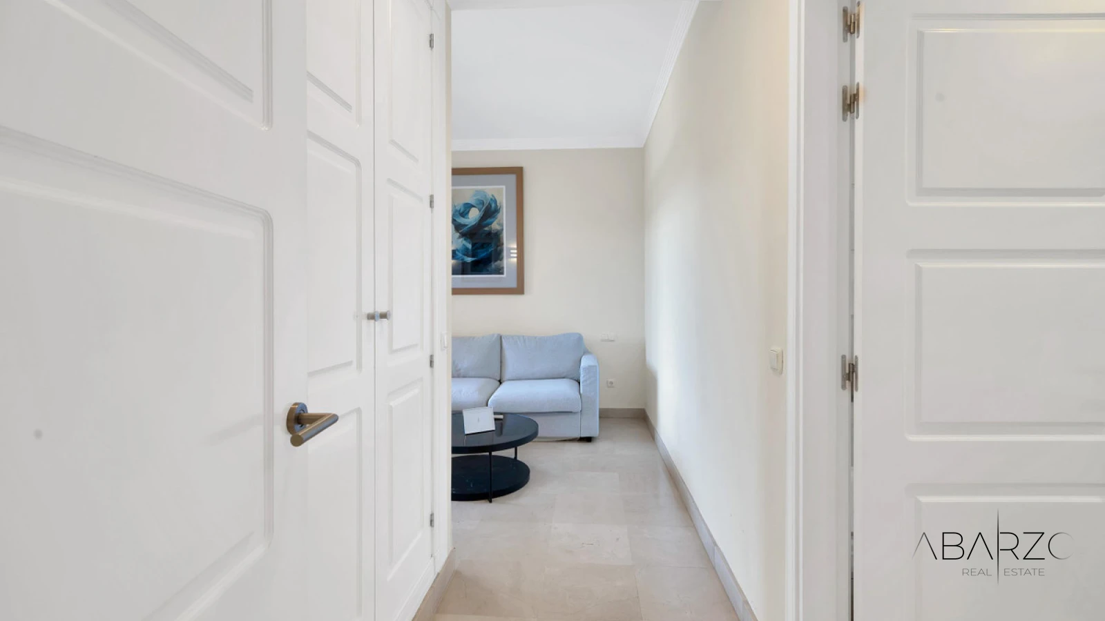 Apartamento frente al mar con terraza y estacionamiento en Marbella — interior, Marbella East, Marbella (45 of 49)