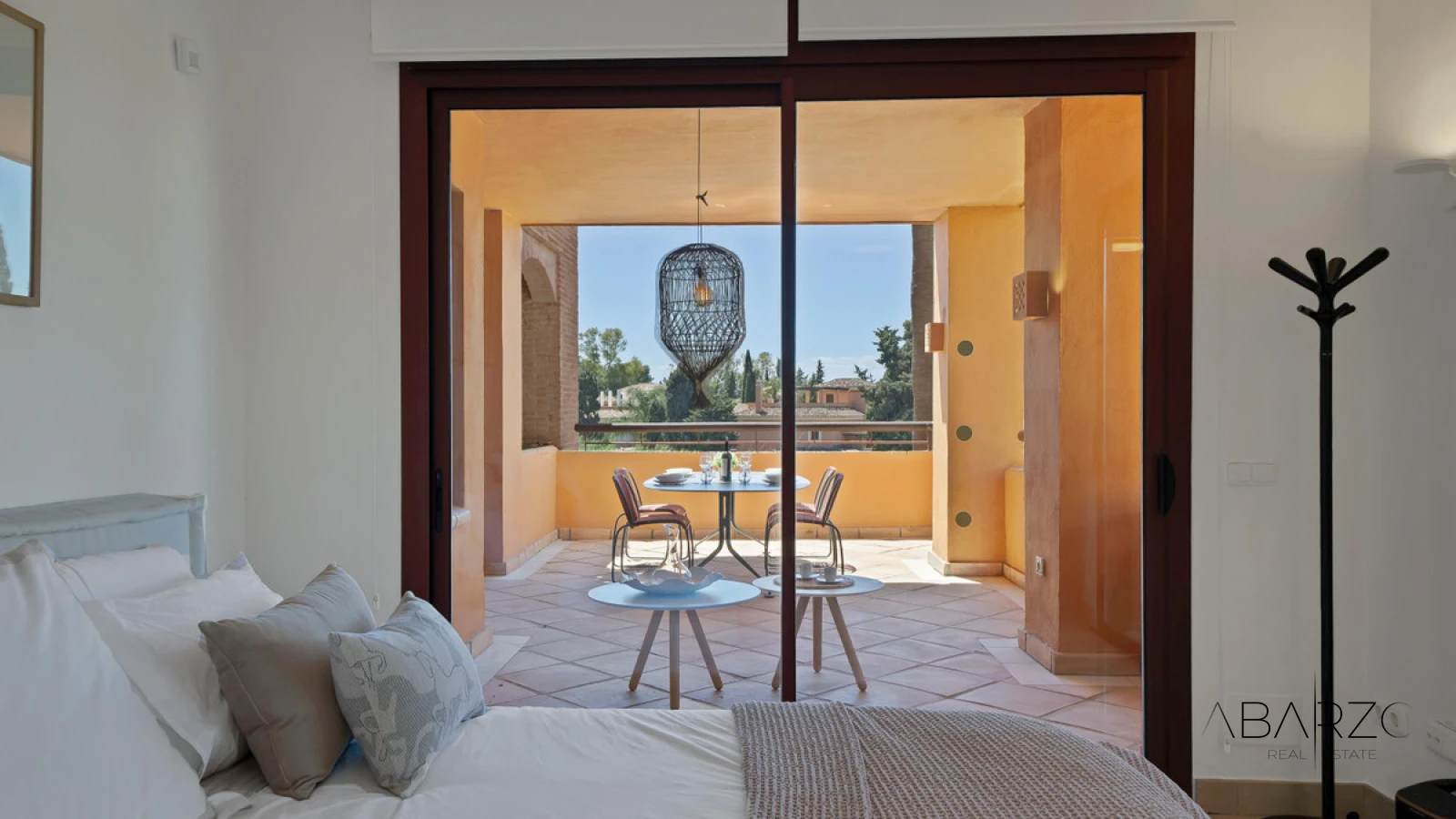 Apartamento frente al mar con terraza y estacionamiento en Marbella — interior, Marbella East, Marbella (40 of 49)