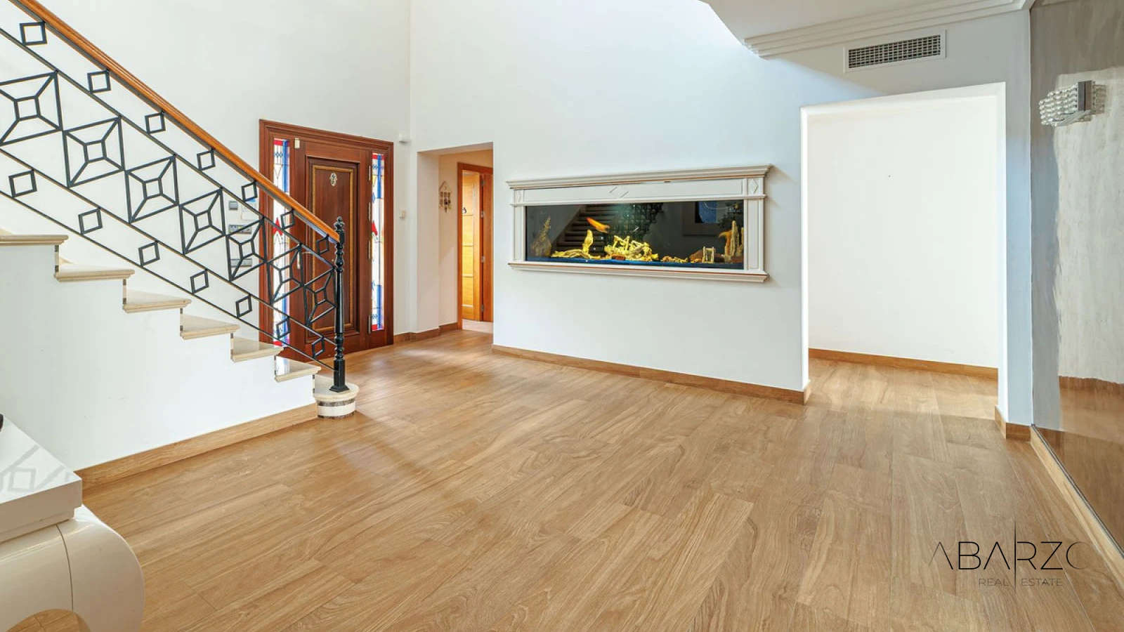 Villa independiente en Marbella con piscina cubierta, cine y gimnasio — interior, Marbella Centro, Marbella (4 of 42)