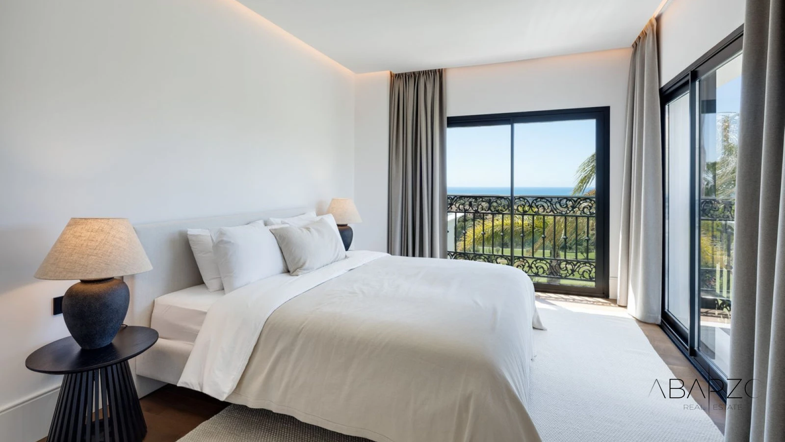 Luxury Villa with Golf and Sea Views in Los Arqueros, Benahavis — interior, Los Arqueros, Benahavís (20 of 32)