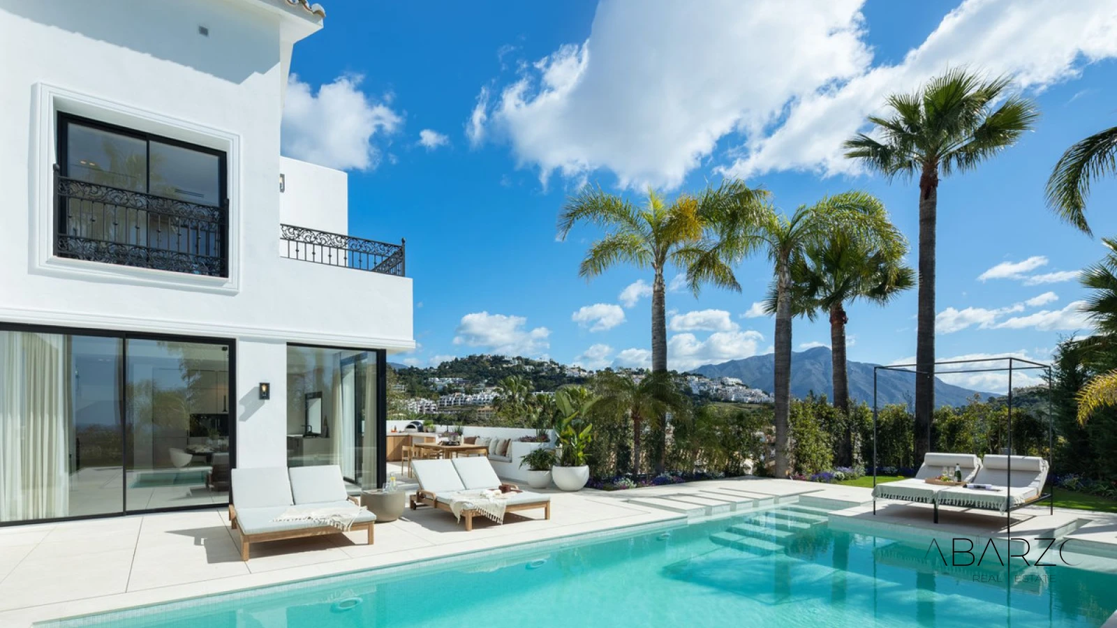 Luxury Villa with Golf and Sea Views in Los Arqueros, Benahavis — interior, Los Arqueros, Benahavís (10 of 32)