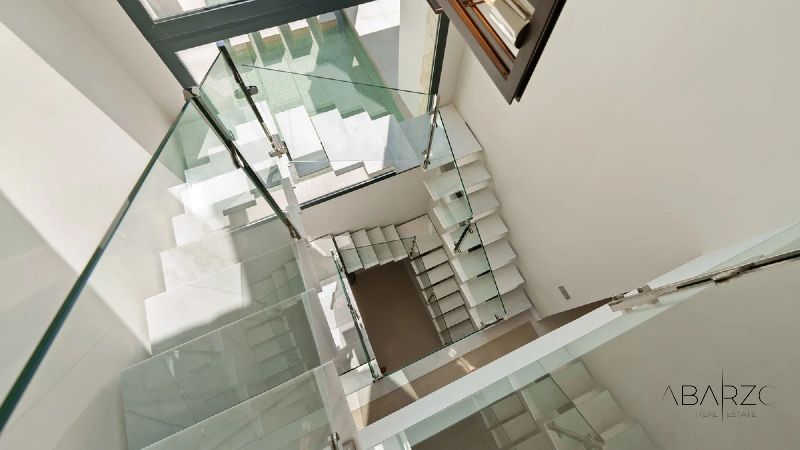 Contemporary Residence with Pool and Entertainment Area in La Quinta, Marbella — interior, La Quinta, Benahavís (33 of 45)