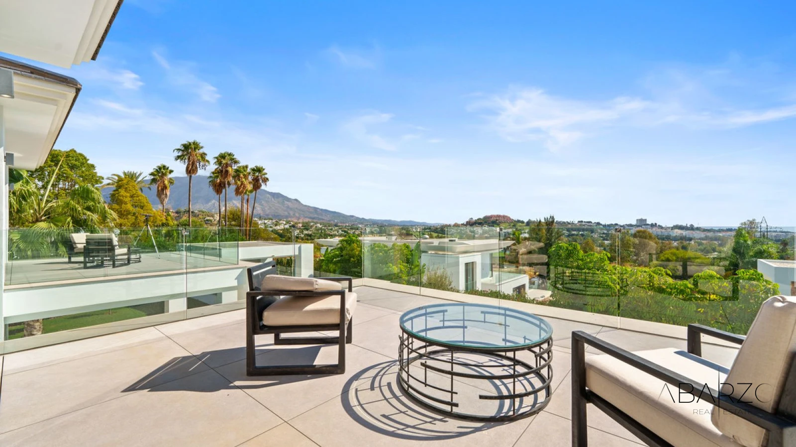 Contemporary Residence with Pool and Entertainment Area in La Quinta, Marbella — interior, La Quinta, Benahavís (32 of 45)