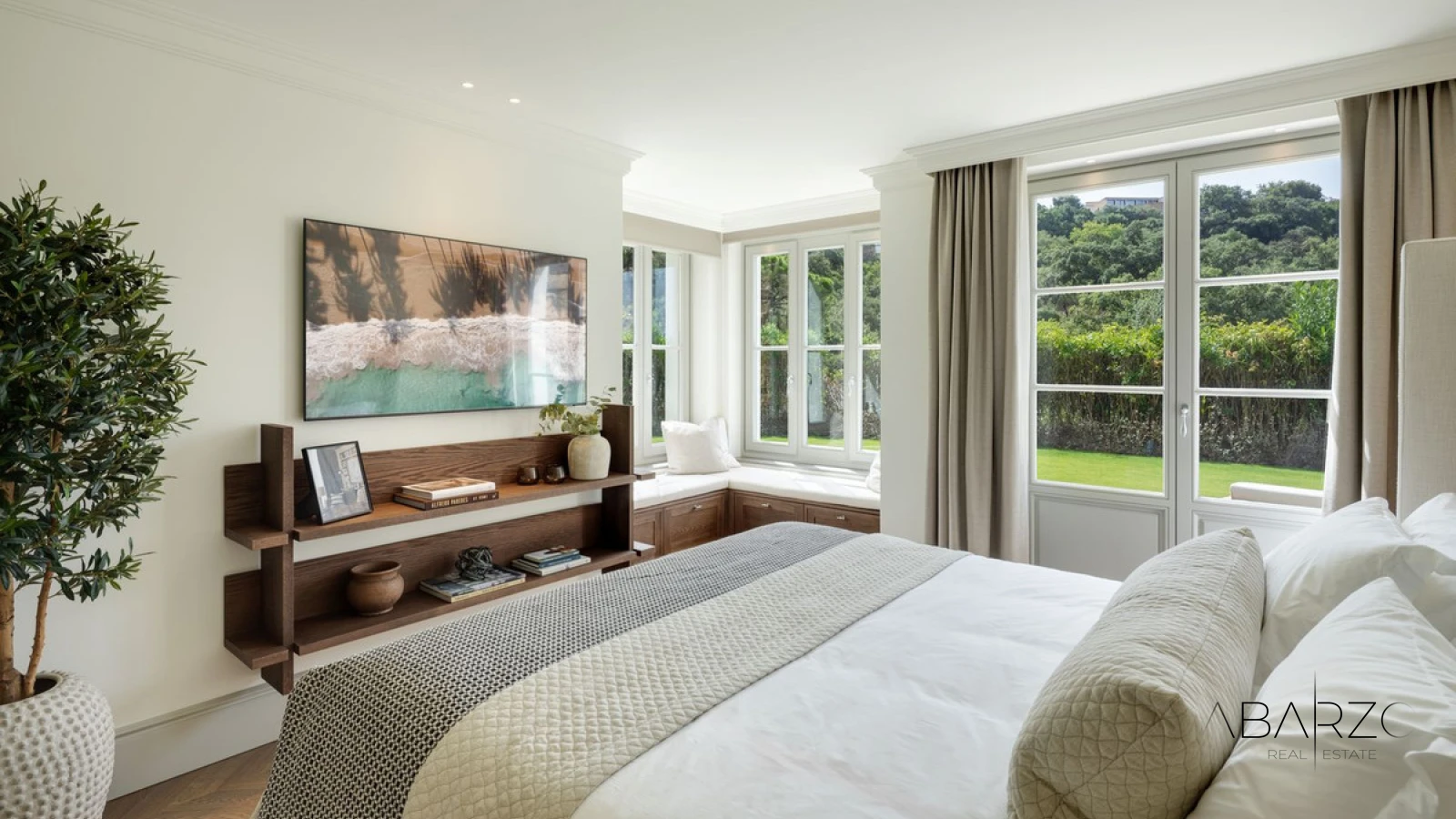 Luxury Villa with Mountain Views and Pool in La Zagaleta, Benahavís — interior, La Zagaleta, Benahavís (12 of 42)
