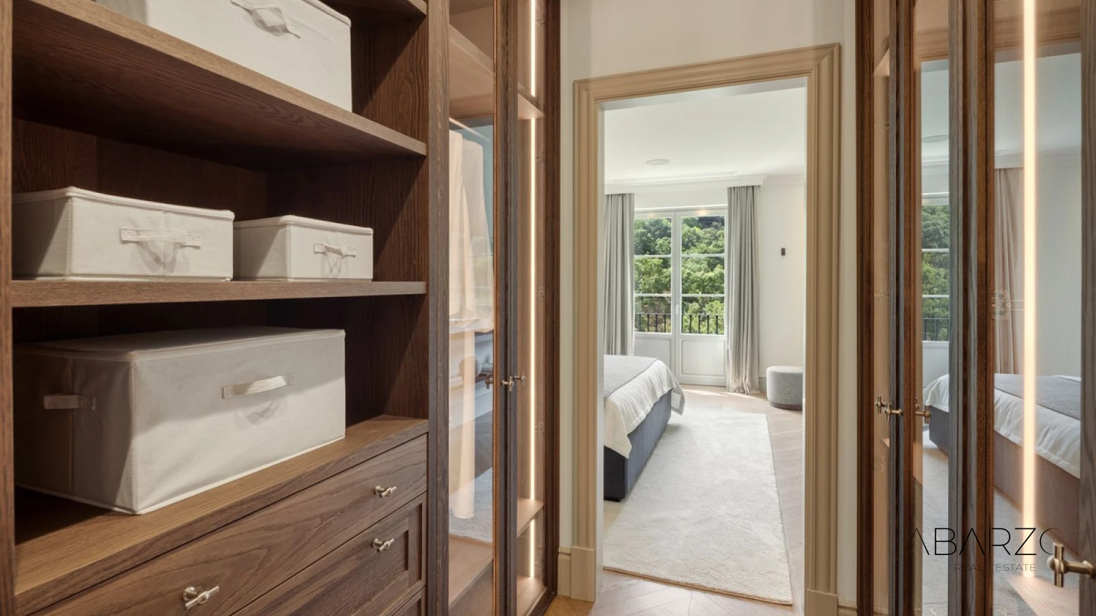 Luxury Villa with Mountain Views and Pool in La Zagaleta, Benahavís — interior, La Zagaleta, Benahavís (9 of 42)