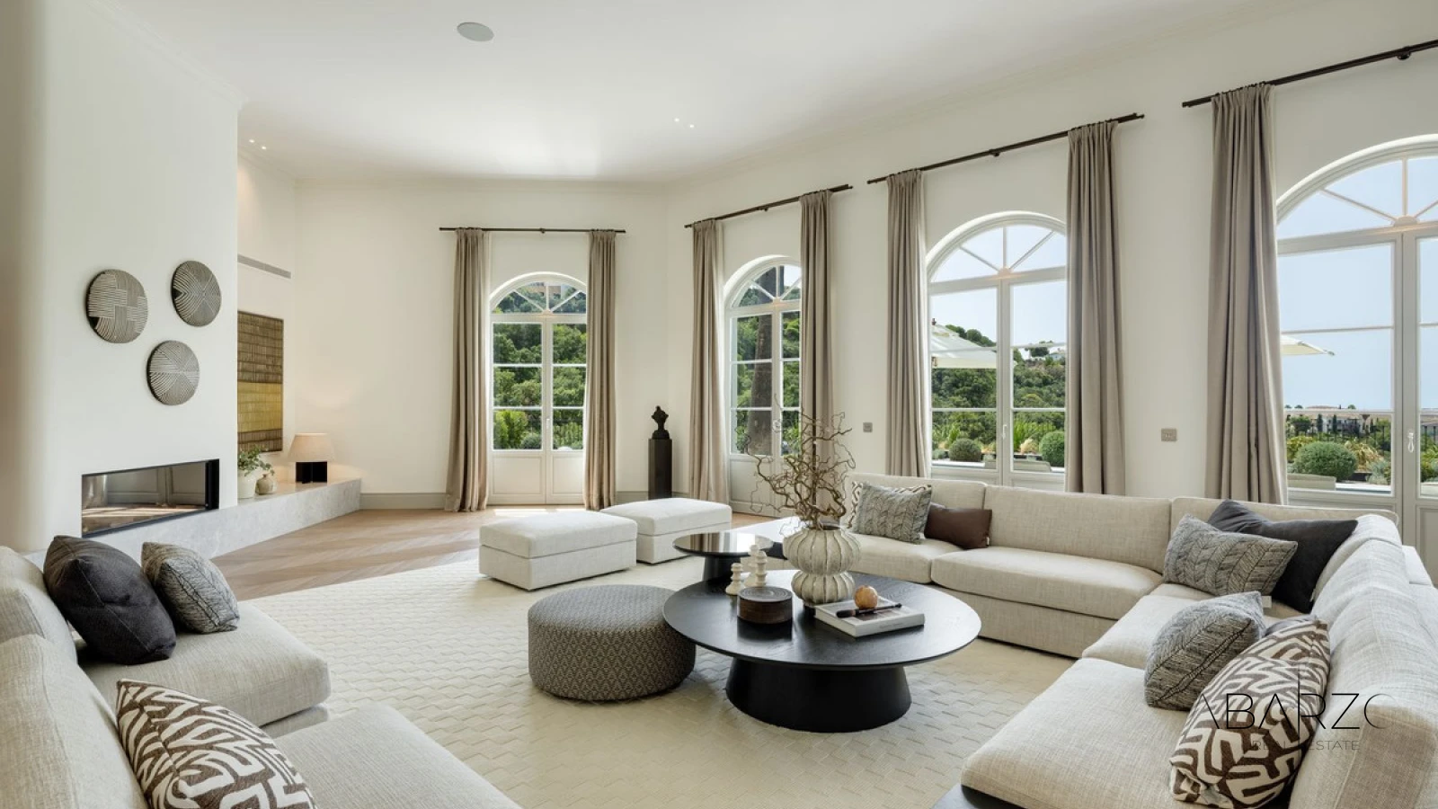 Luxury Villa with Mountain Views and Pool in La Zagaleta, Benahavís — interior, La Zagaleta, Benahavís (24 of 42)