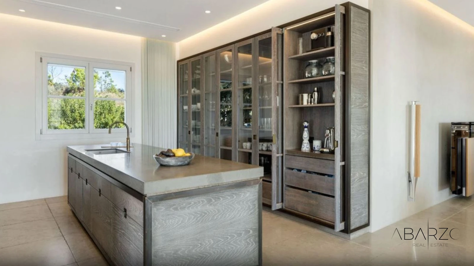 Prestigious Mansion with Sea Views in Marbella Club Golf Resort, Benahavis — interior, Marbella Club Golf Resort, Benahavís (13 of 14)