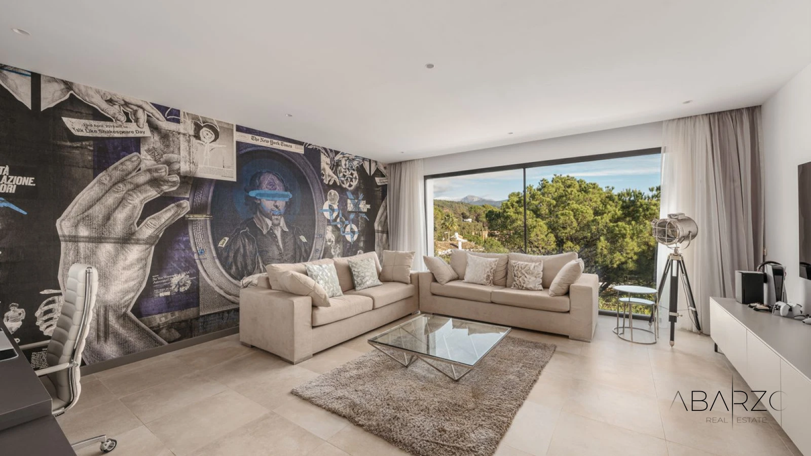 Luxury Mediterranean villa with sea views in gated El Madroñal, Benahavís — interior, El Madroñal, Benahavís (33 of 49)
