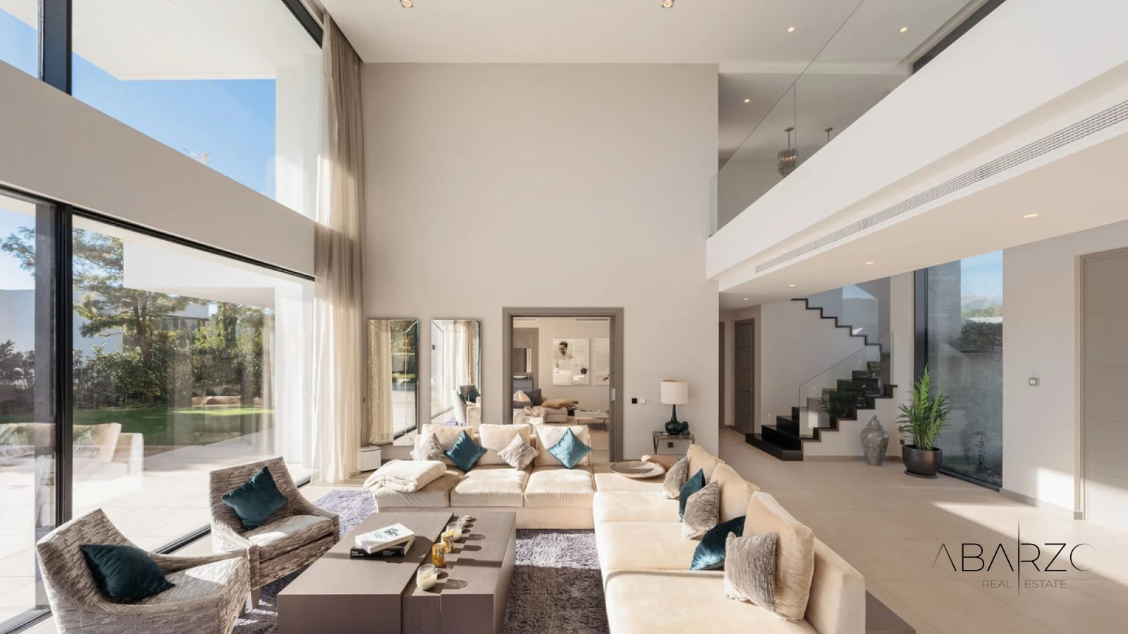Luxury Mediterranean villa with sea views in gated El Madroñal, Benahavís — interior, El Madroñal, Benahavís (13 of 49)