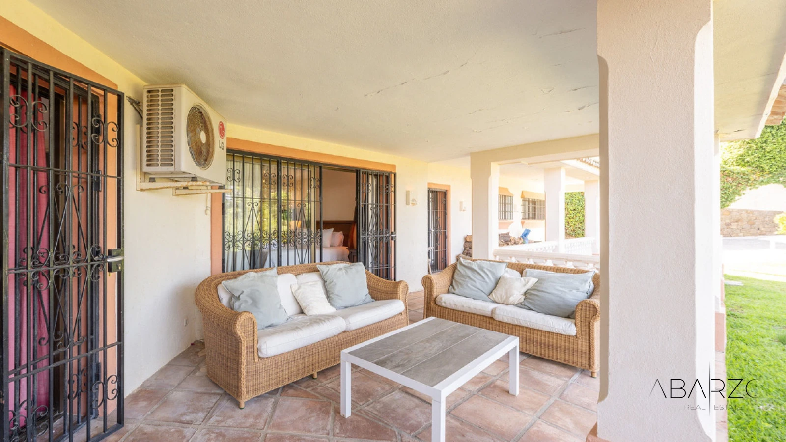 Villa con vistas al mar y piscina privada en Marbella — interior, Marbella East, Marbella (11 of 27)