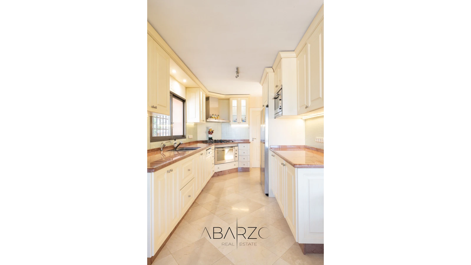 Villa with Sea Views and Private Pool in Marbella — interior, Marbella East, Marbella (3 of 29)