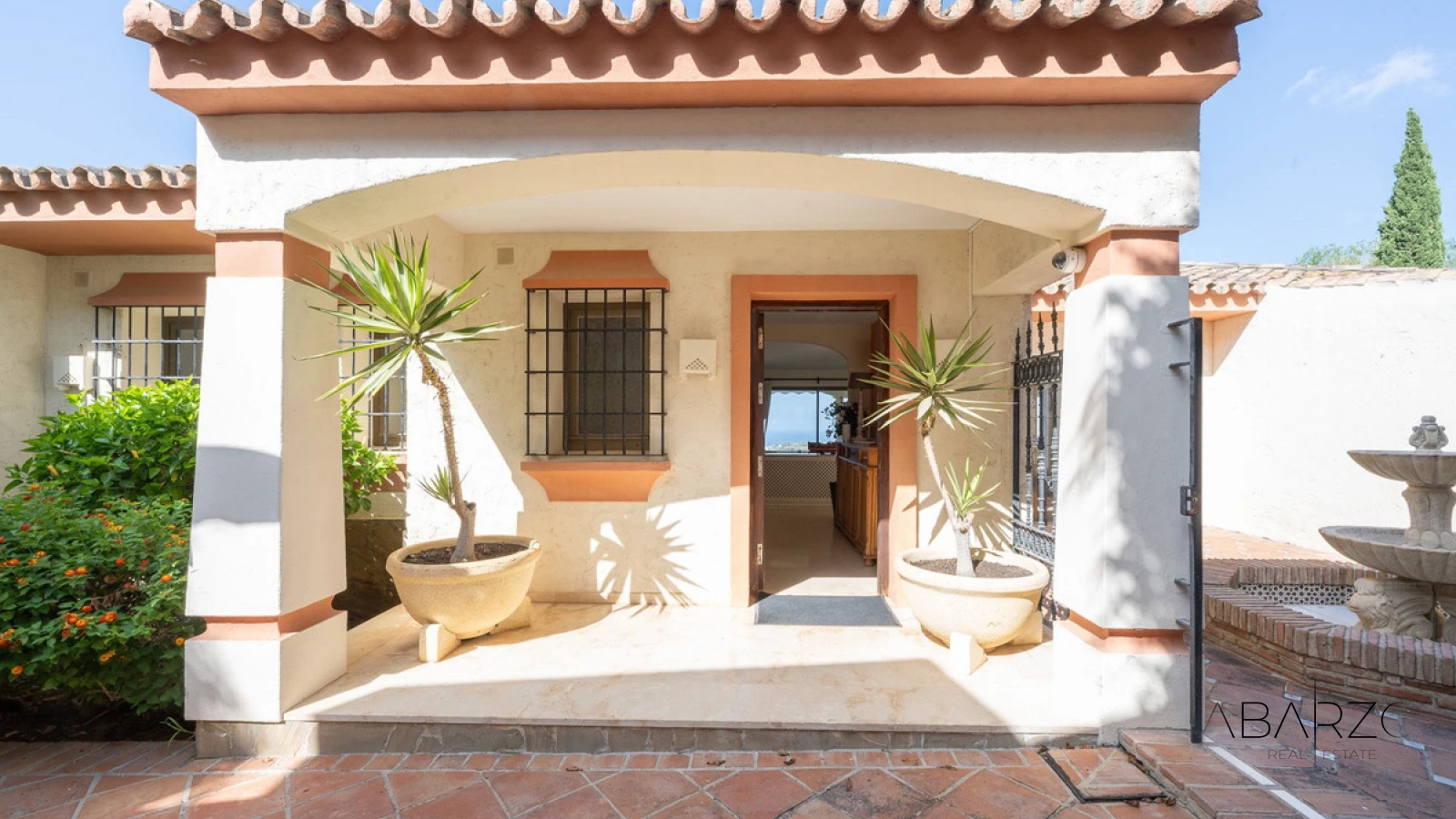 Villa con vistas al mar y piscina privada en Marbella — interior, Marbella East, Marbella (8 of 27)