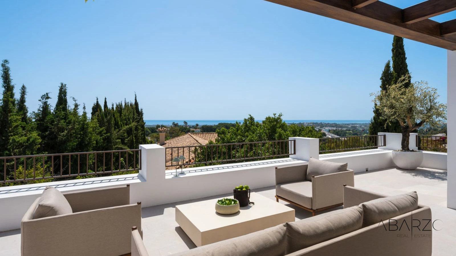 Exclusive Luxury Residence with Sea Views in El Herrojo, La Quinta — interior, La Quinta, Benahavís (3 of 47)