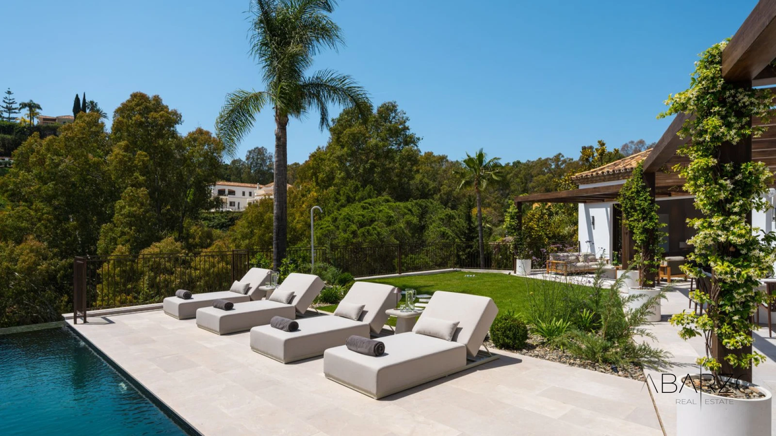 Exclusive Luxury Residence with Sea Views in El Herrojo, La Quinta — interior, La Quinta, Benahavís (4 of 47)