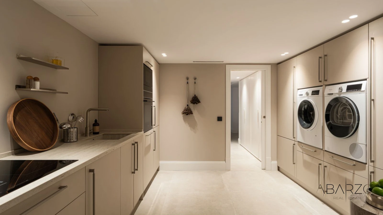 Exclusive Luxury Residence with Sea Views in El Herrojo, La Quinta — interior, La Quinta, Benahavís (38 of 47)