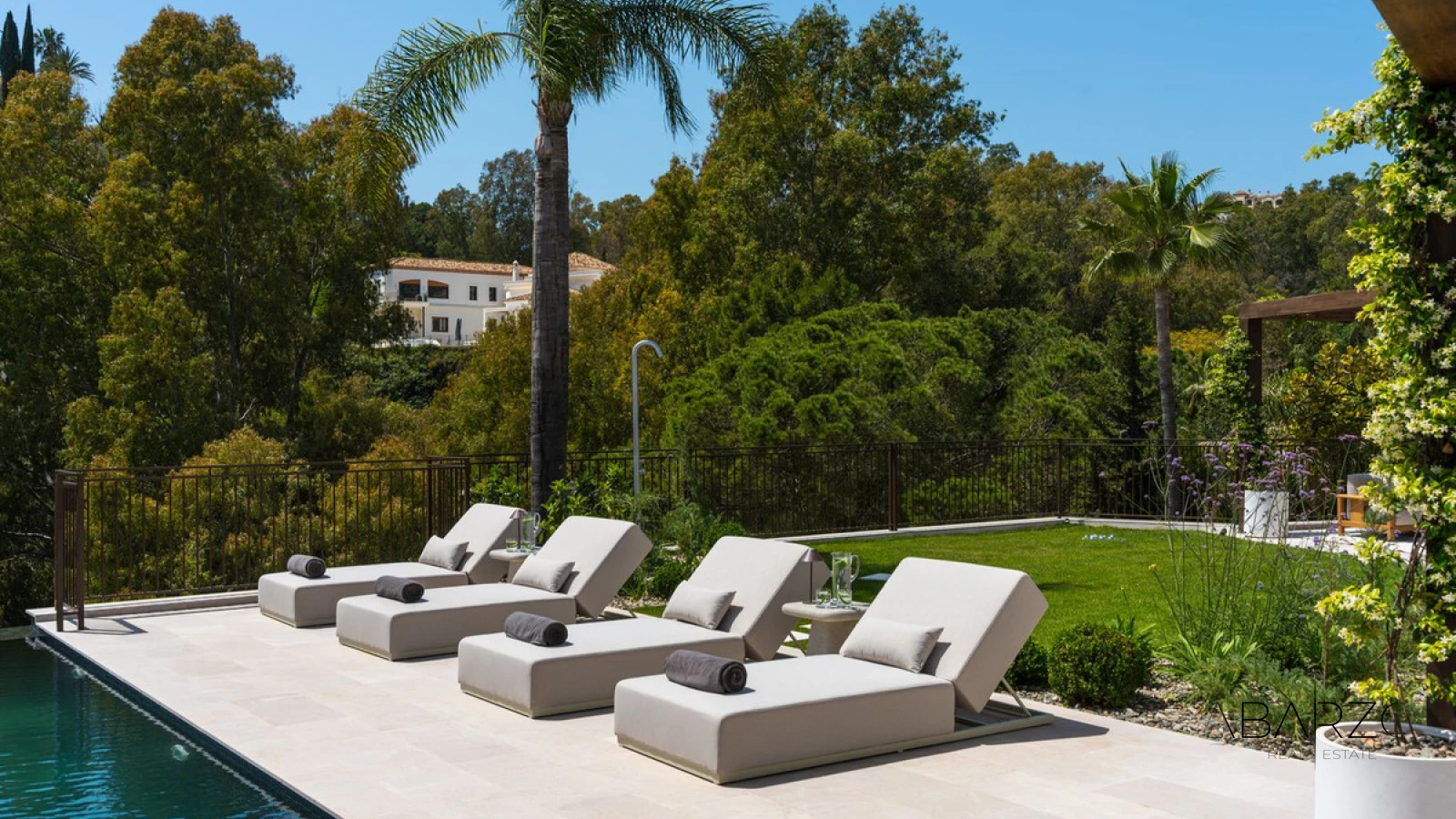 Exclusive Luxury Residence with Sea Views in El Herrojo, La Quinta — interior, La Quinta, Benahavís (45 of 47)