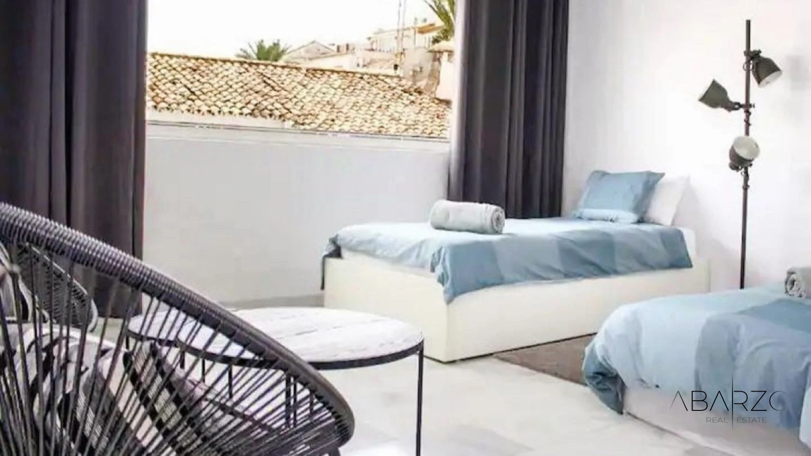 Spacious Apartment for Sale in Quiet Area of Puerto Banús with Terrace and Rental License — interior, Puerto Banús, Marbella (28 of 29)