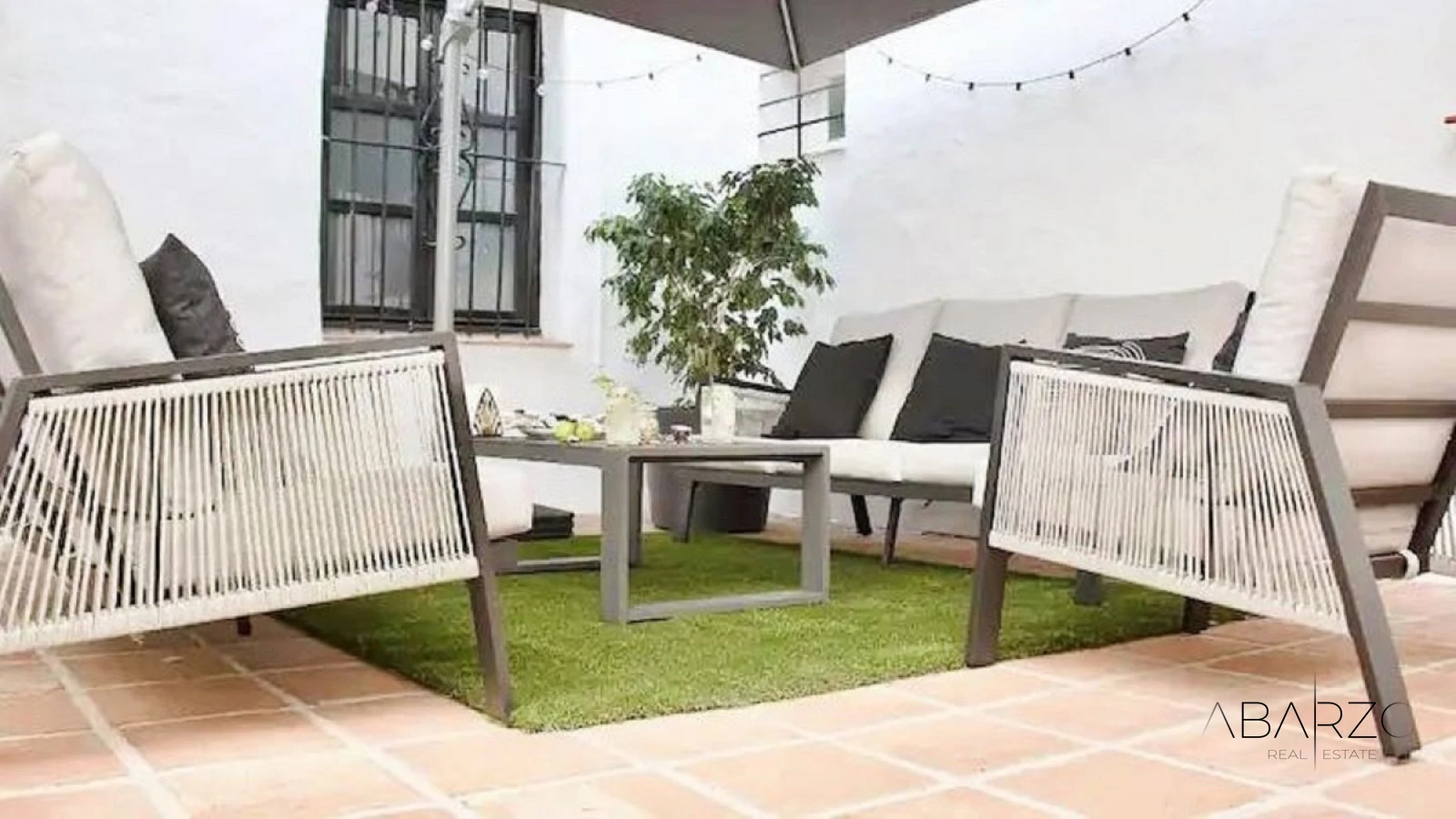 Spacious Apartment for Sale in Quiet Area of Puerto Banús with Terrace and Rental License — interior, Puerto Banús, Marbella (29 of 29)