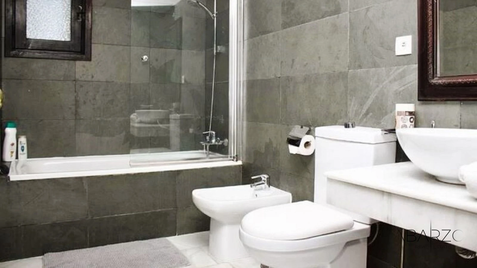 Spacious Apartment for Sale in Quiet Area of Puerto Banús with Terrace and Rental License — interior, Puerto Banús, Marbella (27 of 29)