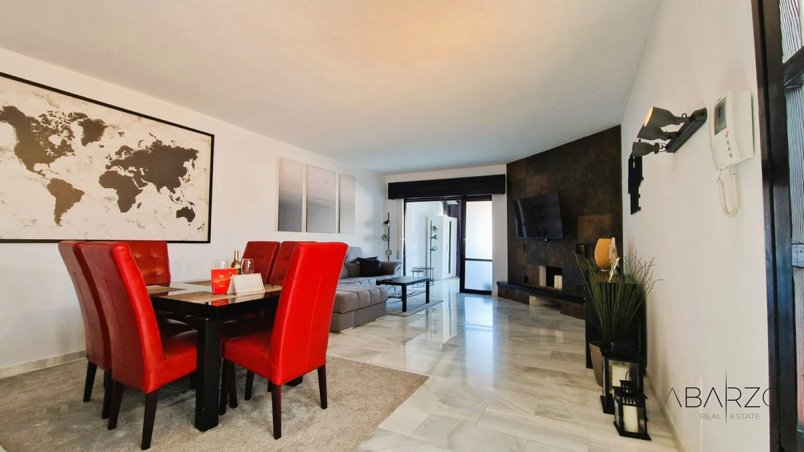 Spacious Apartment for Sale in Quiet Area of Puerto Banús with Terrace and Rental License — interior, Puerto Banús, Marbella (10 of 29)
